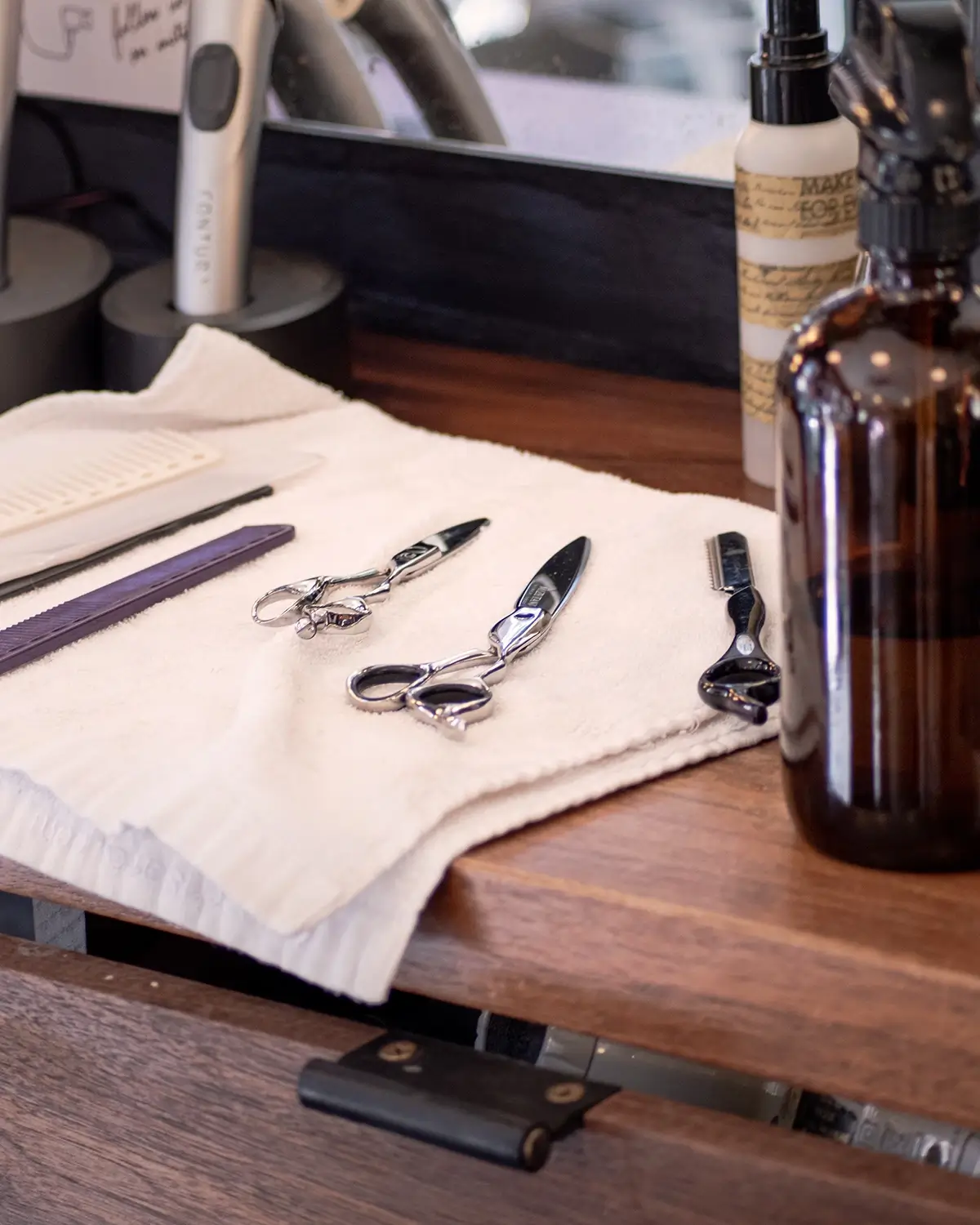 salon tools